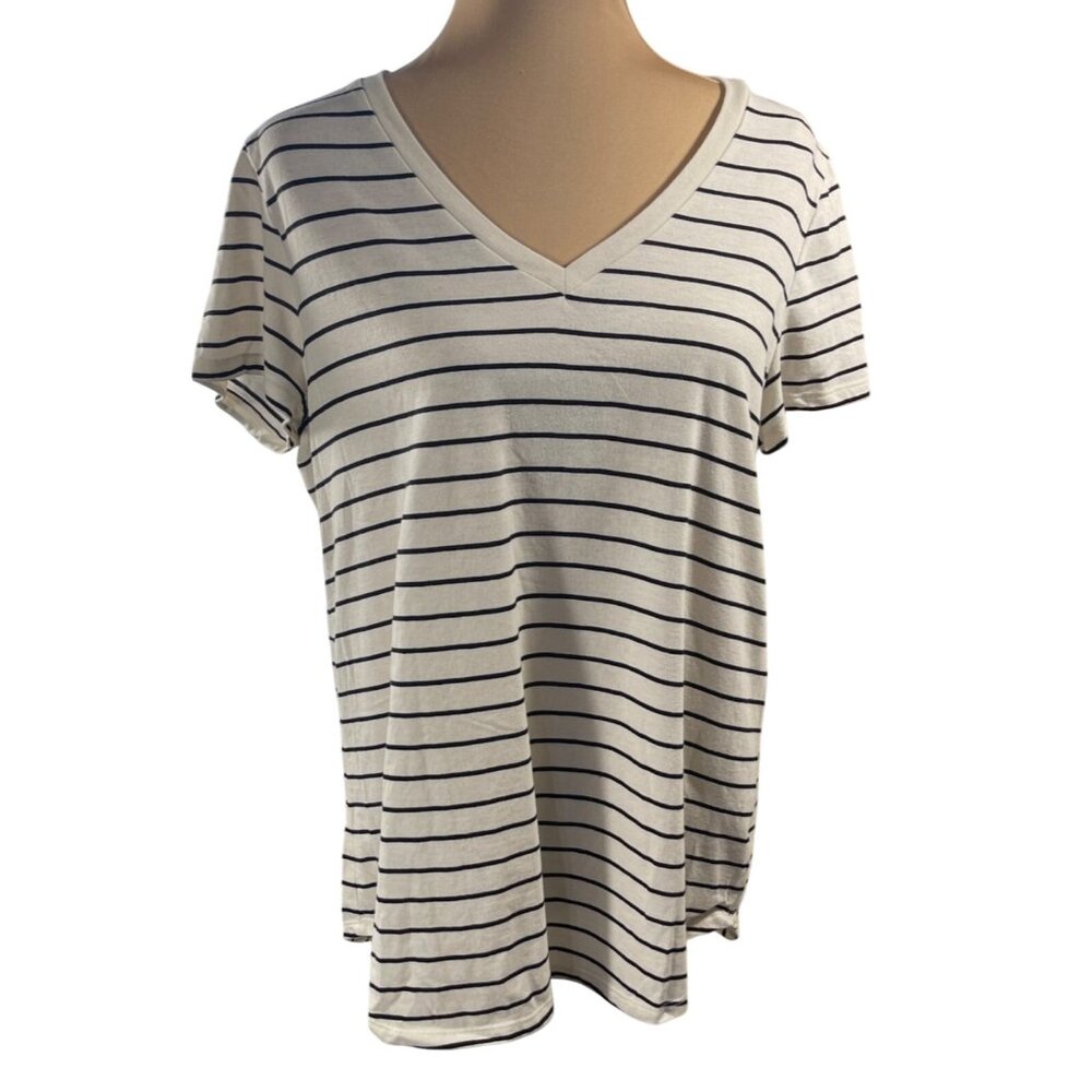 Mossimo Short Sleeve T-Shirt V-Neck Stripe Cotton Blend Size XL Extra Large Wome